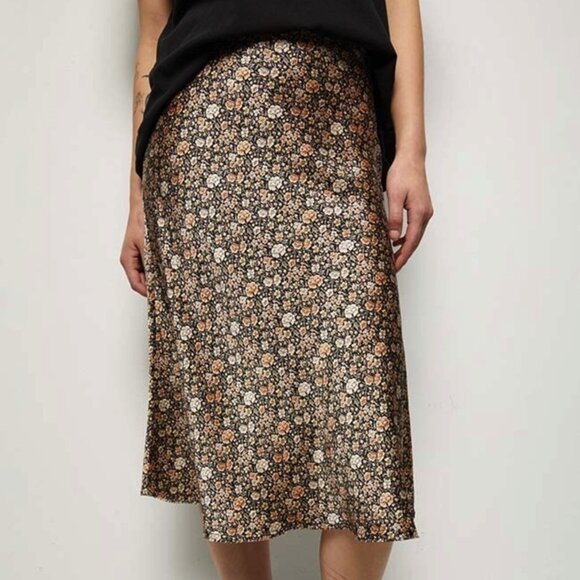 Nili Lotan Lane Skirt Multi Floral Print Size 0 - Picture 1 of 5